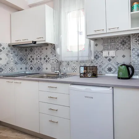 Appartement Doukas &