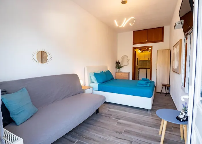 Doukas & Skála Marión