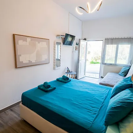 Doukas & Skála Marión