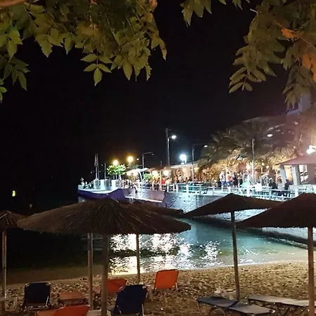 Doukas & * Skála Marión