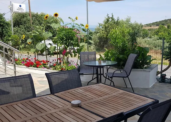 Doukas & * Skála Marión