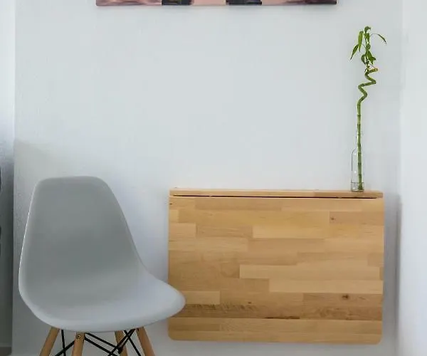 Doukas & * Skála Marión